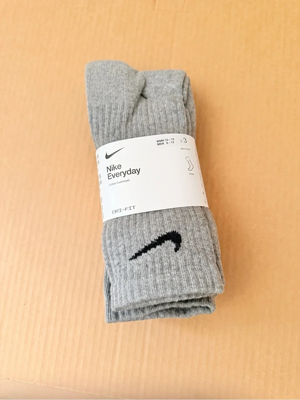 Nike Everyday Cotton Cushioned Dri- Fit Crew Socks 3 Pairs Gray Size L (8-12)